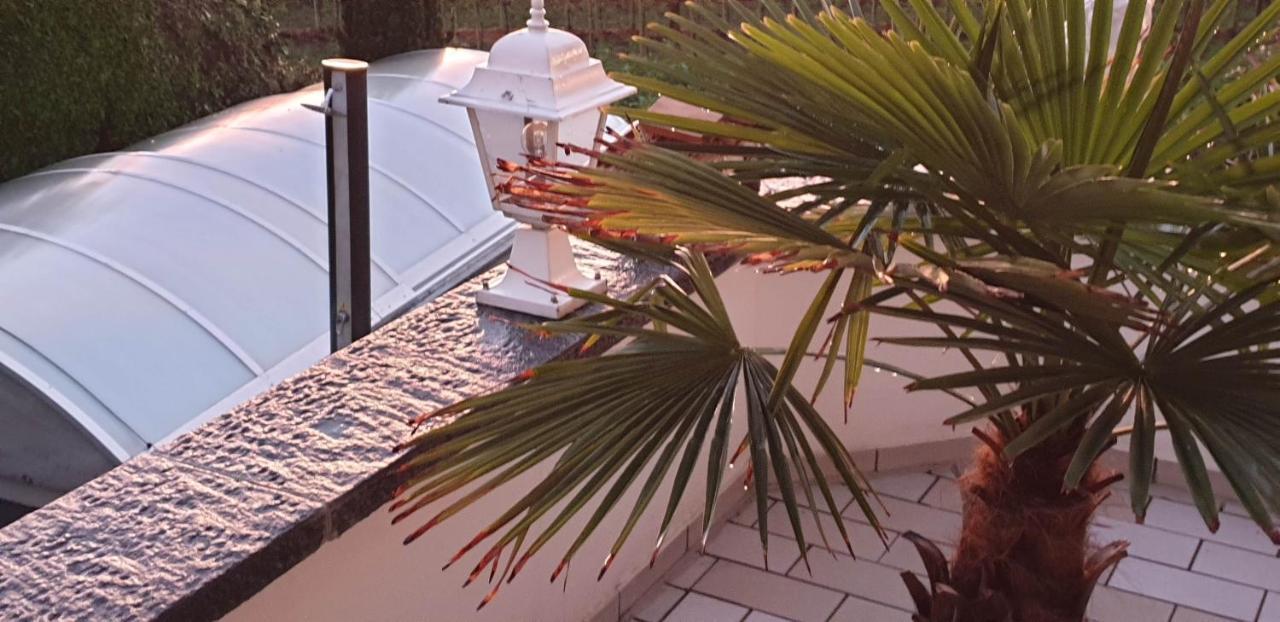 Traumferienwohnung Meckenbeuren Exteriör bild